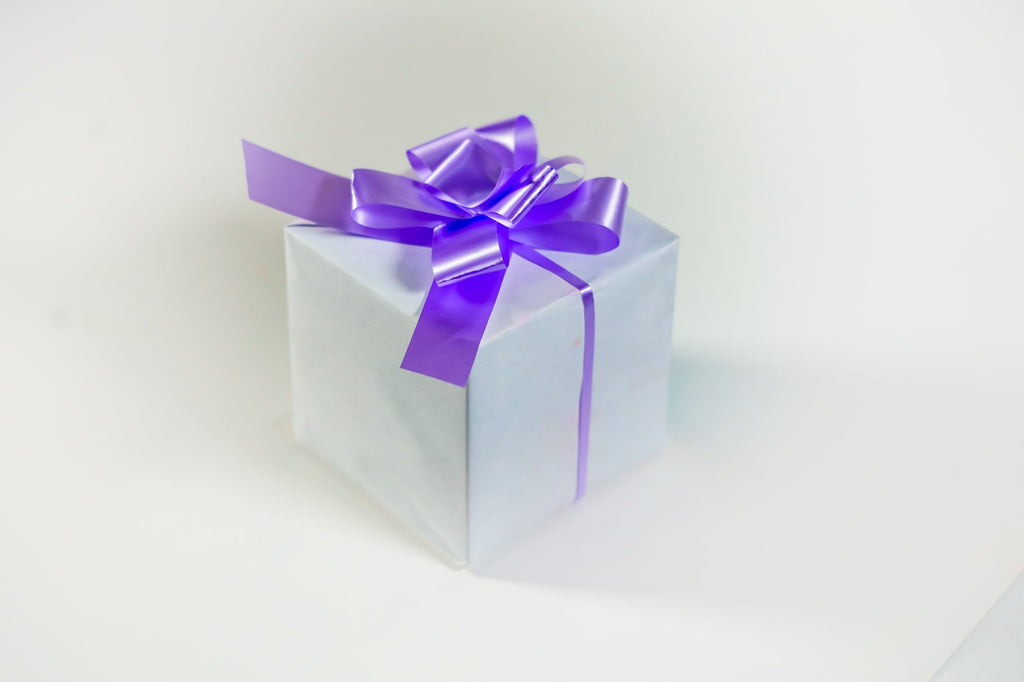 LAVENDER PLAIN BUTTERFLY PULL BOW