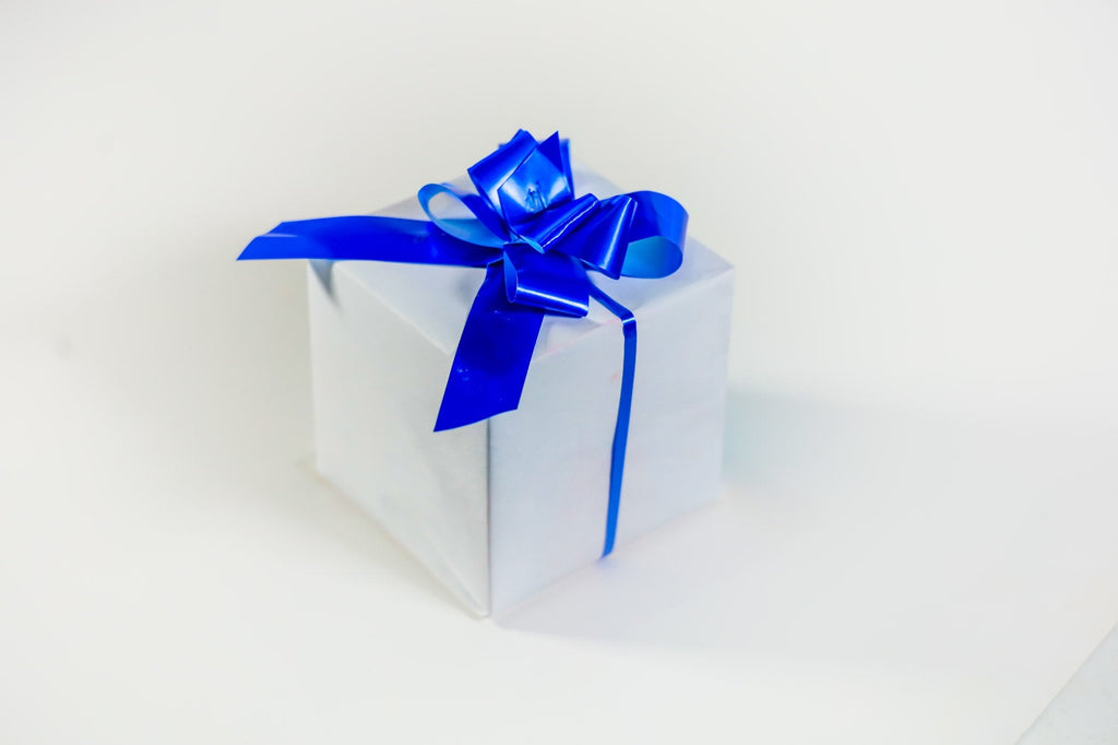 ROYAL BLUE PLAIN BUTTERFLY PULL BOW