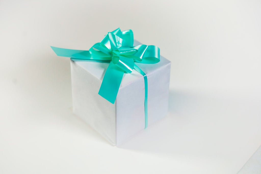 AQUA GREEN PLAIN BUTTERFLY PULL BOW