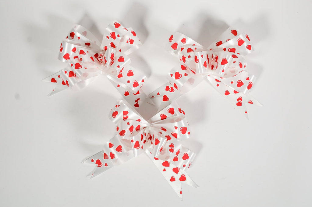 EROS WHITE BUTTERFLY PULL BOW