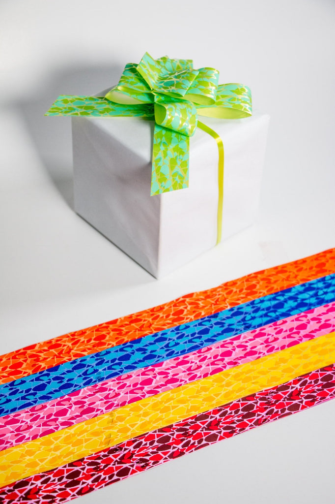 ASSORTED "FRIEND" BUTTERFLY PULL BOW