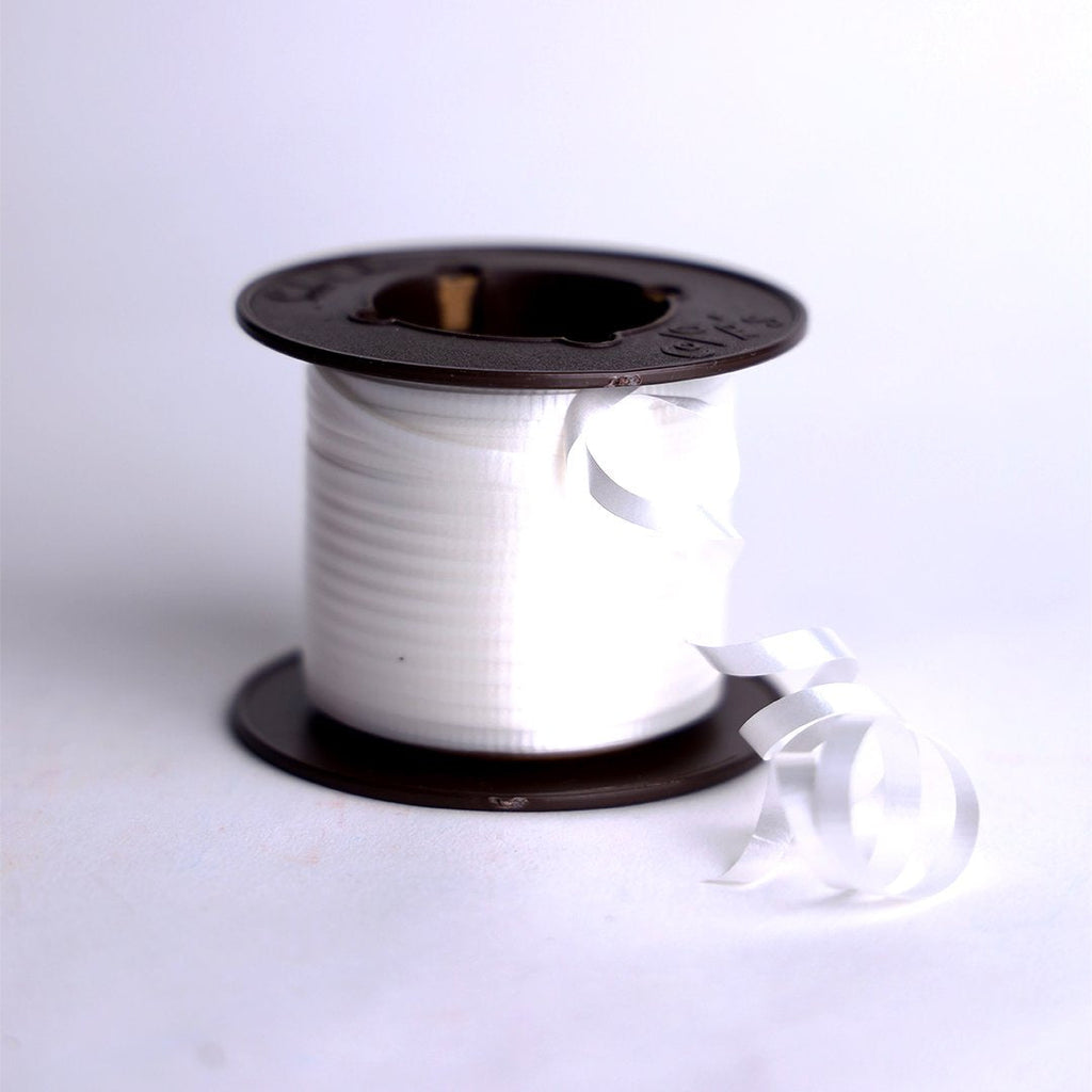 WHITE PLAIN CURLING